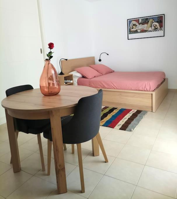 Estudio 52 Malaga Centrico Parking Gratuito Apartment Exterior photo
